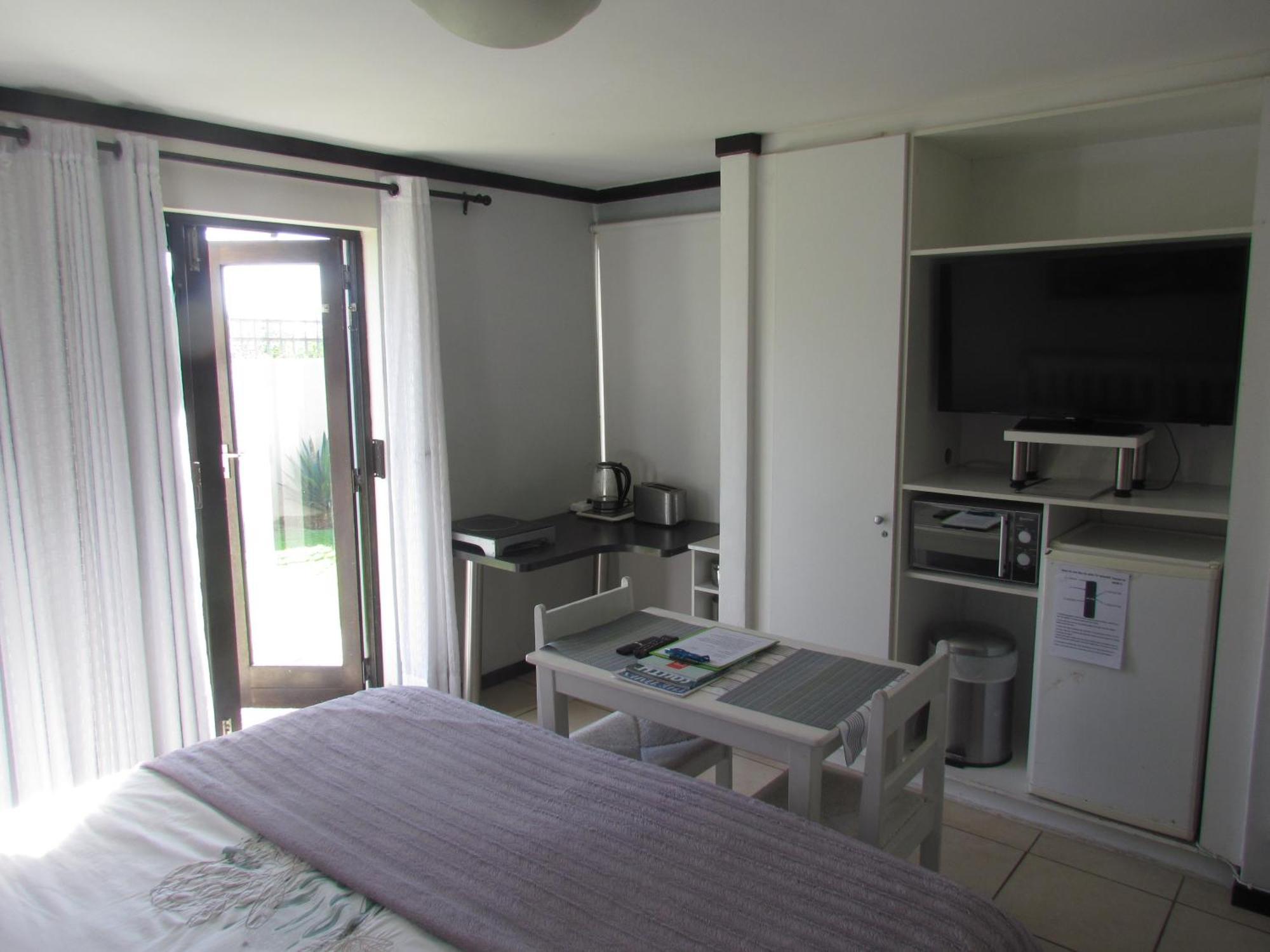 Santini Lace Self Catering Unit Plettenberg Bay Exterior foto